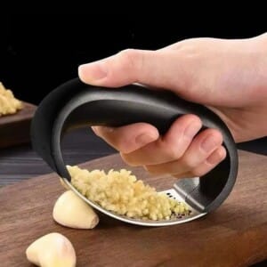 Press Garlic Hand Crusher Garlic | آلة سحق الثوم اليدوية